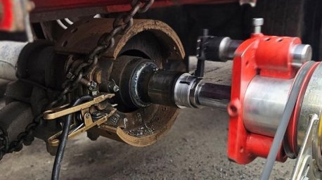 Станок для ремонта грузовиков Станок для ремонта грузовиков